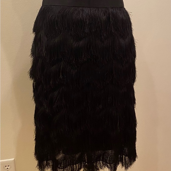J McLaughlin Womens Black Layered Fringe Skirt.in a Chevron Pattern / Waist 28 - Picture 4 of 13